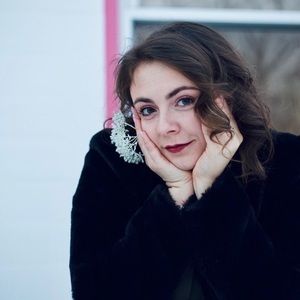 Meet your Posher, Cecilia